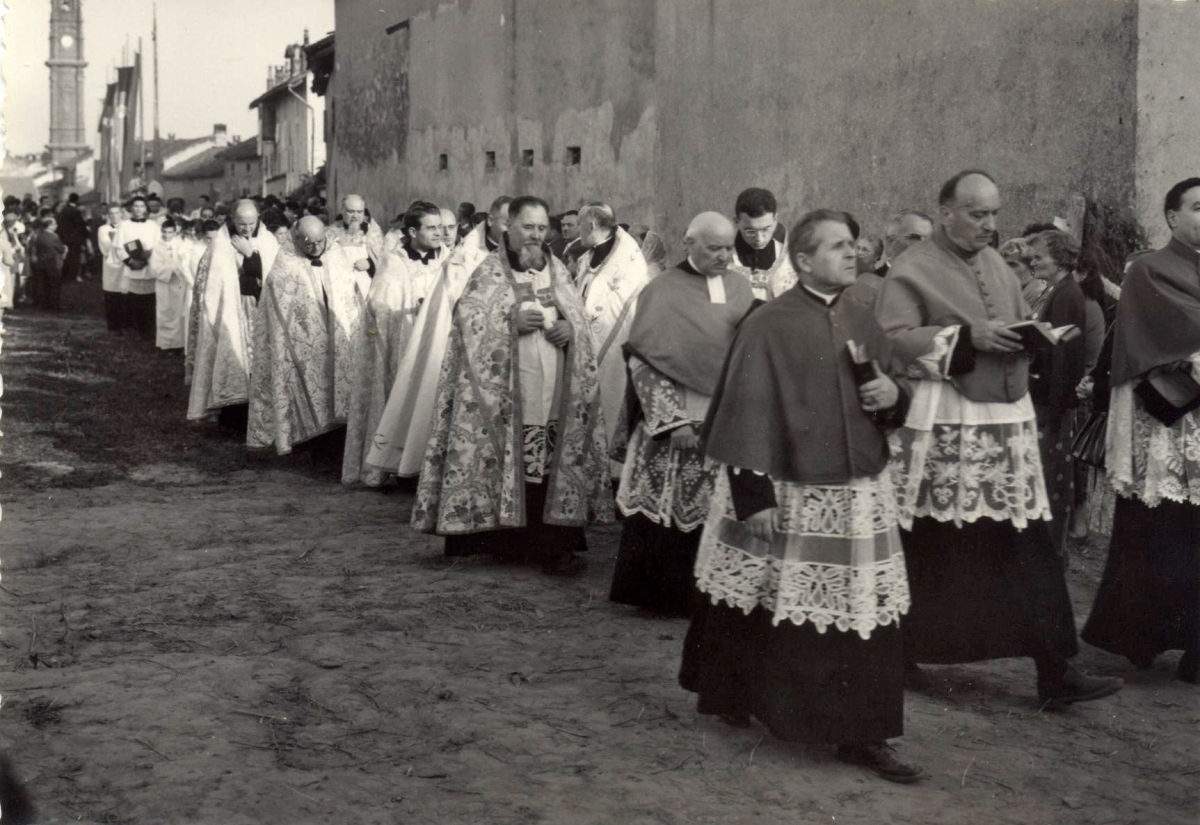 1959-9-20 sacerdoti cambianesi  